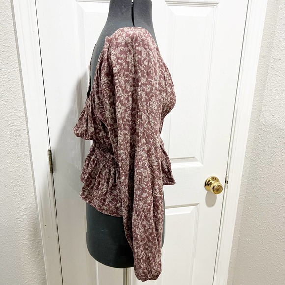 Final Touch Floral Peasant Top Large - Picture 5 of 9